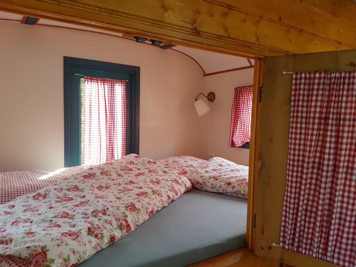 Gezellig Pipowagen In Oostvoorne Villa Dış mekan fotoğraf